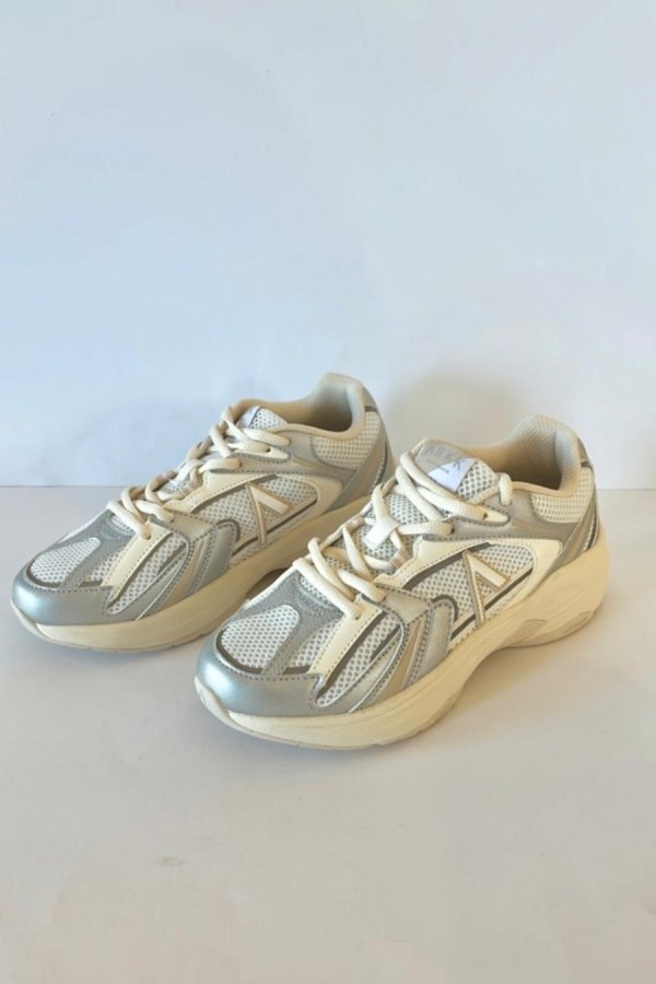 OSERRA SILVER CREAM SNEAKER